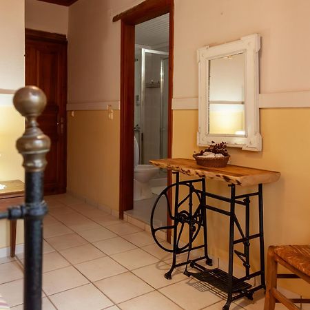 Amnisiades Apartments Karteros Luaran gambar