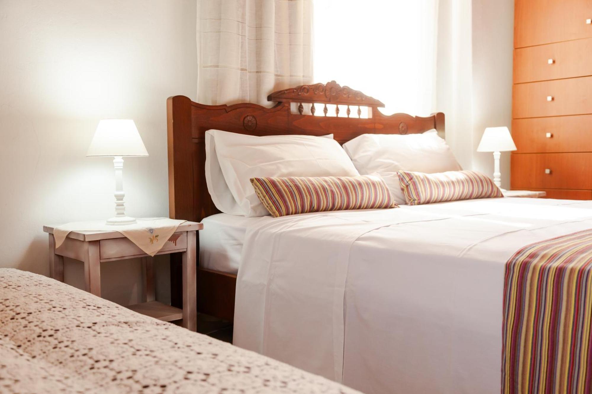 Amnisiades Apartments Karteros Luaran gambar